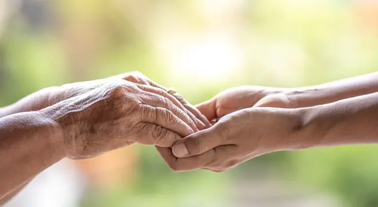 Come scegliere un’impresa funebre a Torino: 5 consigli per non sbagliare