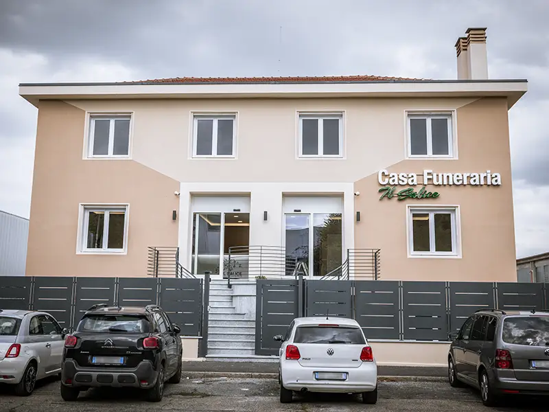 Ingresso Casa Funeraria Il Salice